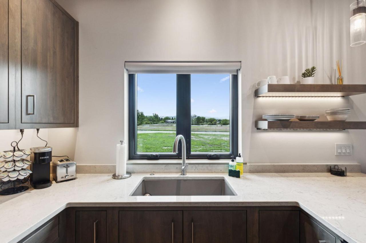 Mara Luxury Cabin- Maple Hamilton 外观 照片