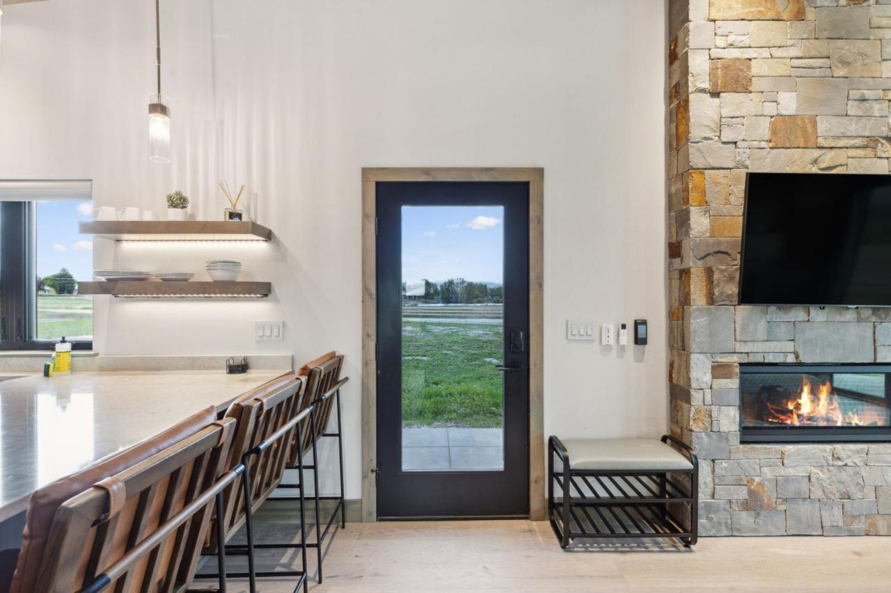 Mara Luxury Cabin- Maple Hamilton 外观 照片